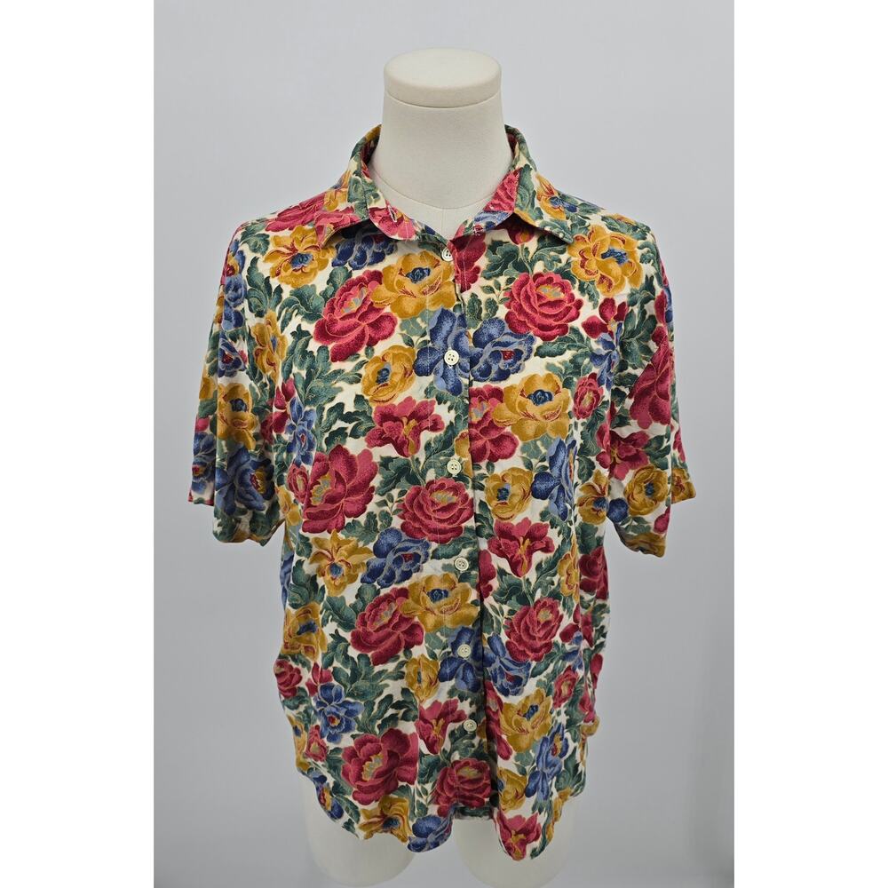 Vintage 80s/90s Capacity Rayon Floral Shirt
